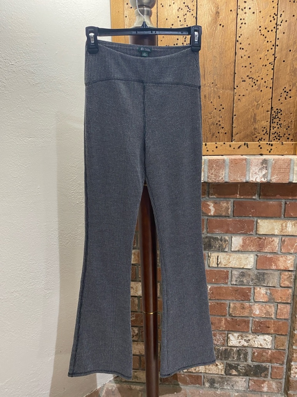 wild fable Dark Gray Ribbed Flared Leggings